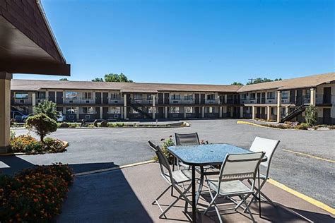Lotus By Hotel Inn in Beaver: Find Hotel Reviews, Rooms, and .